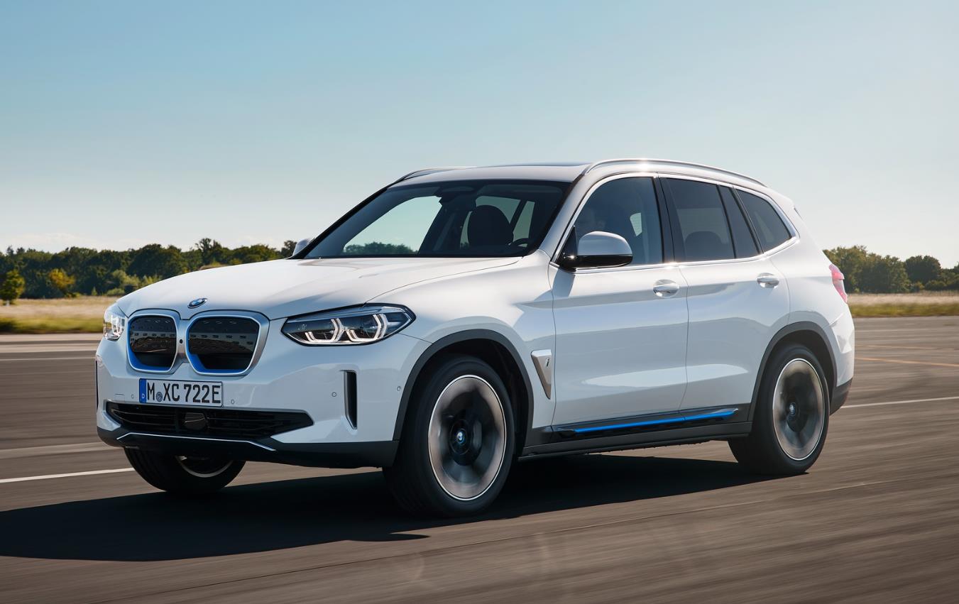 宝马iX3：引领市场潮流的电动豪华SUV